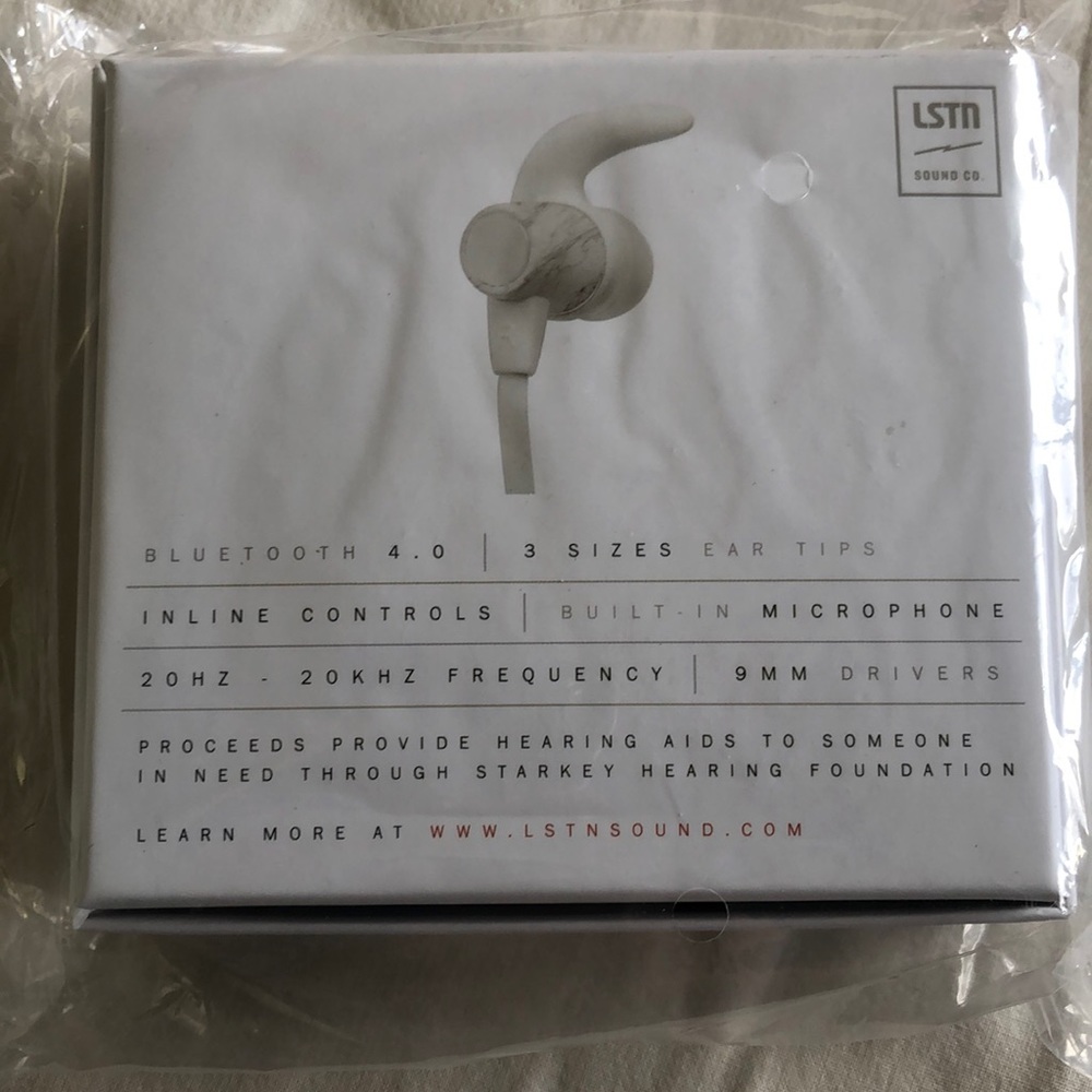 Wireless Earbuds - Picture 3 of 3